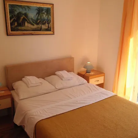 Kaja Hotel